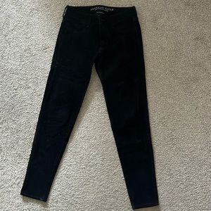 Skinny black American Eagle corduroys